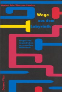 Wege aus dem Labyrinth
Fragen von Jugendlichen zu sexuellem Missbrauch
Quaine Bain; Maureen Sanders
1992 1.Auflage Verlag Donna Vita Berlin
Umschlagstext:
Haben deine Freundin oder dein
Freund sexuellen Missbrauch erlebt?
Oder fühlst du dich von sexuellem
Missbrauch bedroht oder
wirst gegenwärtig missbraucht?
Vielleicht versuchst du, Jugendlichen
(oder Erwachsenen) zu helfen, mit
den Folgen von sexuellem Missbrauch
fertig zu werden?
Dann ist dieses Buch für dich.
Es gibt dir Antworten auf die
Unmenge von Fragen, die dir in
den Kopf kommen, wenn du dich
mit diesem Thema beschäftigst.
Quaine Bain und Maureen Sanders
arbeiten mit Kindern und
Jugendliche, die sexuell missbraucht
wurden.